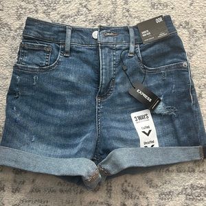 Express shortie high rise 00R shorts
